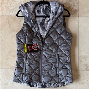 Gerry Shimmering Silver Quilted Reversible Vest
